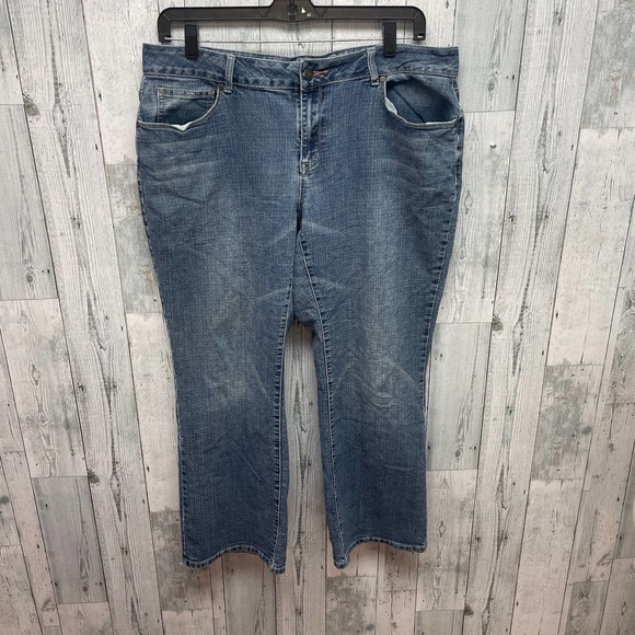 CATO Premium Womens Size 18WP Straight Leg Stretch Cotton Denim Blue Jeans - Picture 1 of 4